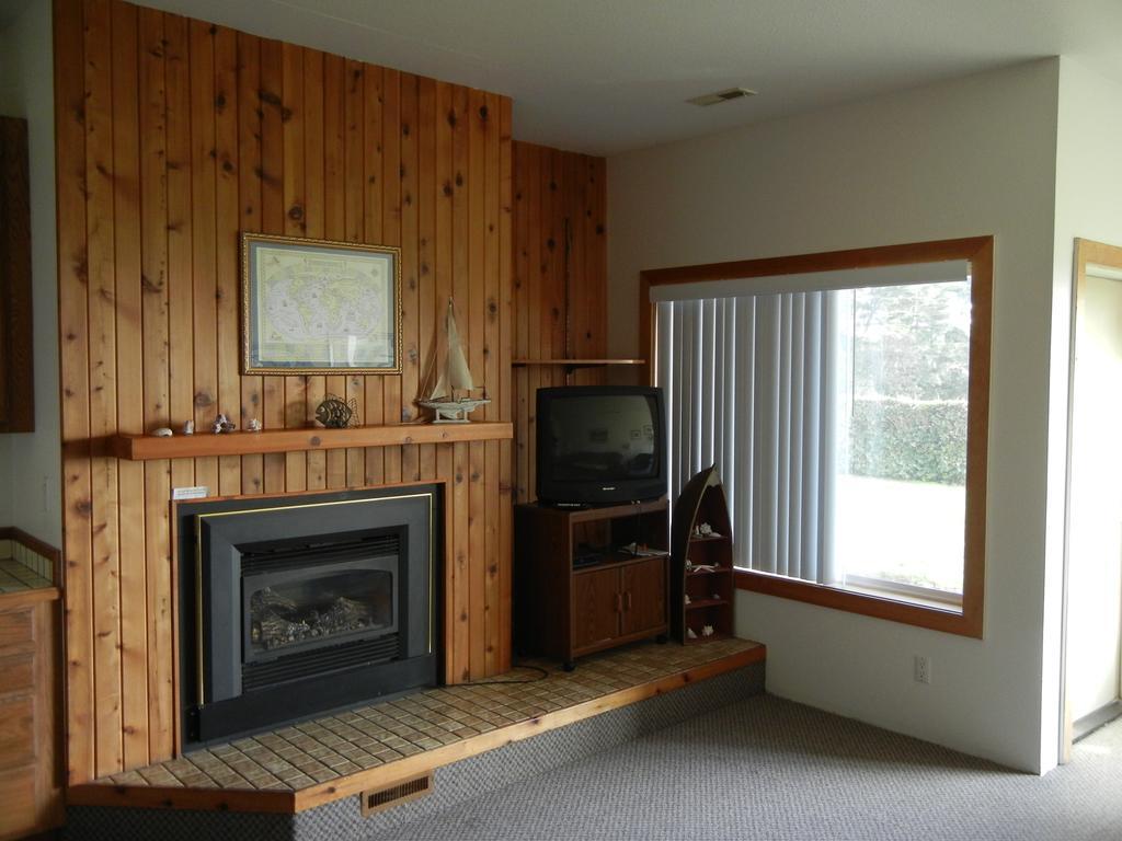 Depoe Bay Inn (Adults Only) エクステリア 写真