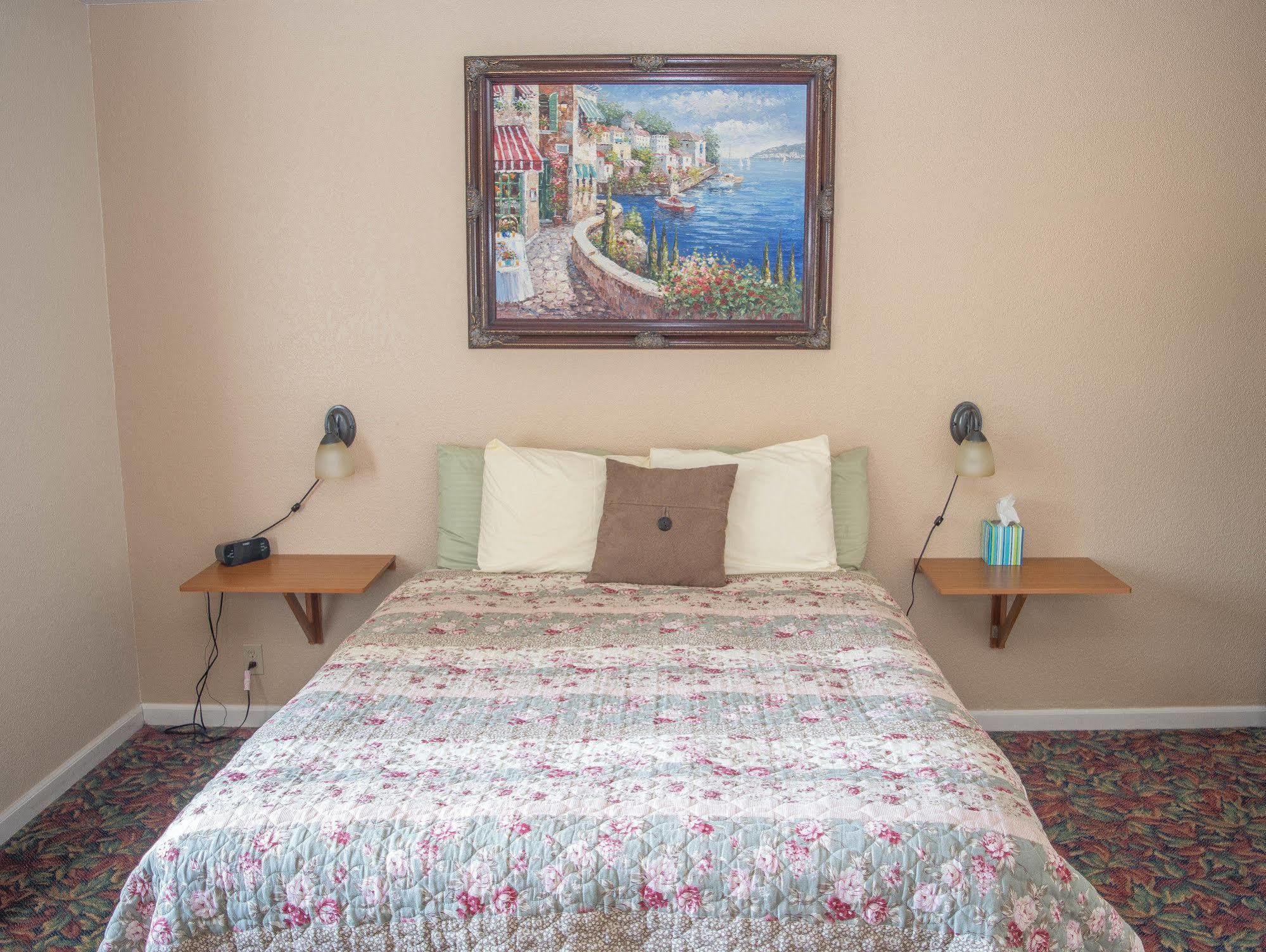 Depoe Bay Inn (Adults Only) エクステリア 写真